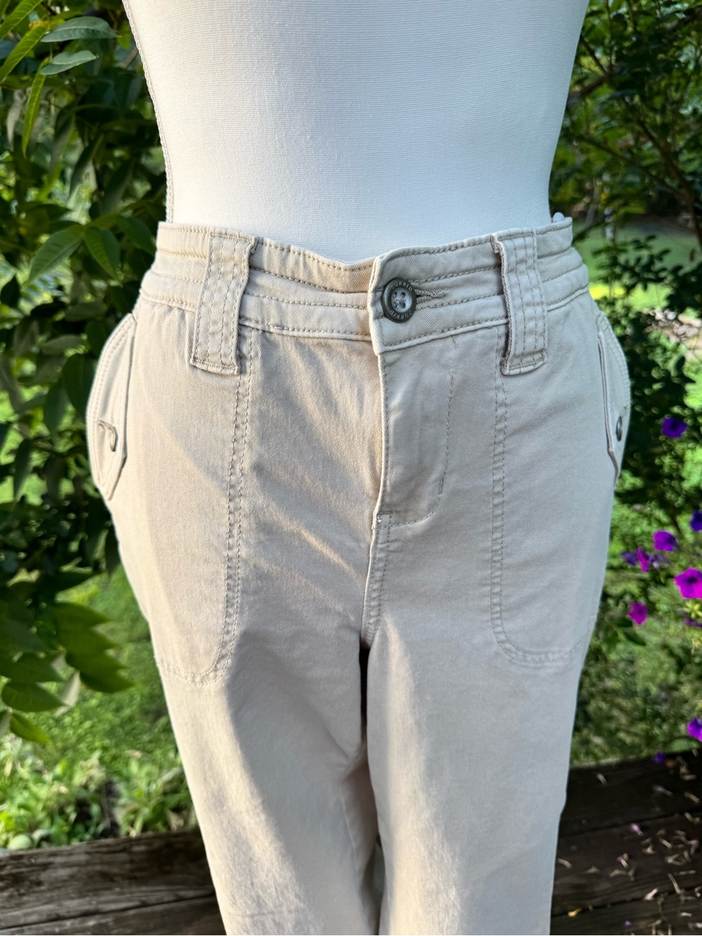 Torrid Size 16 Beige Crop Pants Stretch Cotton Mid Rise Utility Pocket Casual - Picture 2 of 13